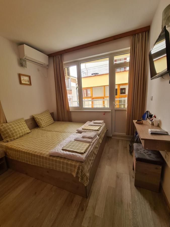 Guest Rooms Kostovi Nesebar Buitenkant foto
