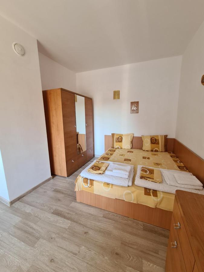 Guest Rooms Kostovi Nesebar Buitenkant foto