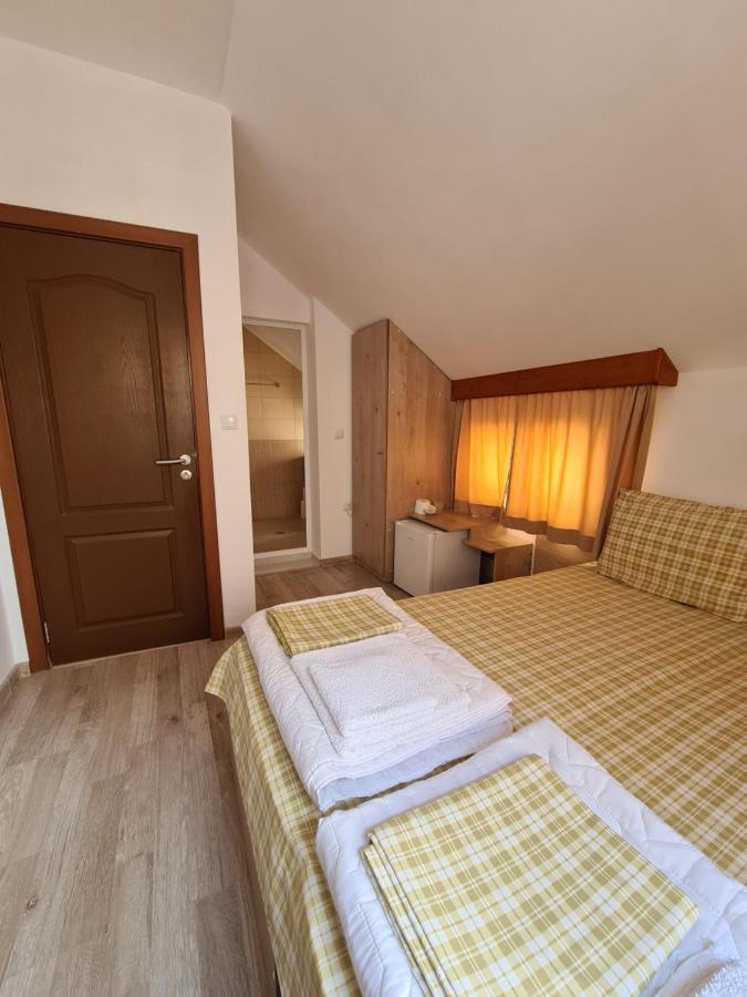 Guest Rooms Kostovi Nesebar Buitenkant foto