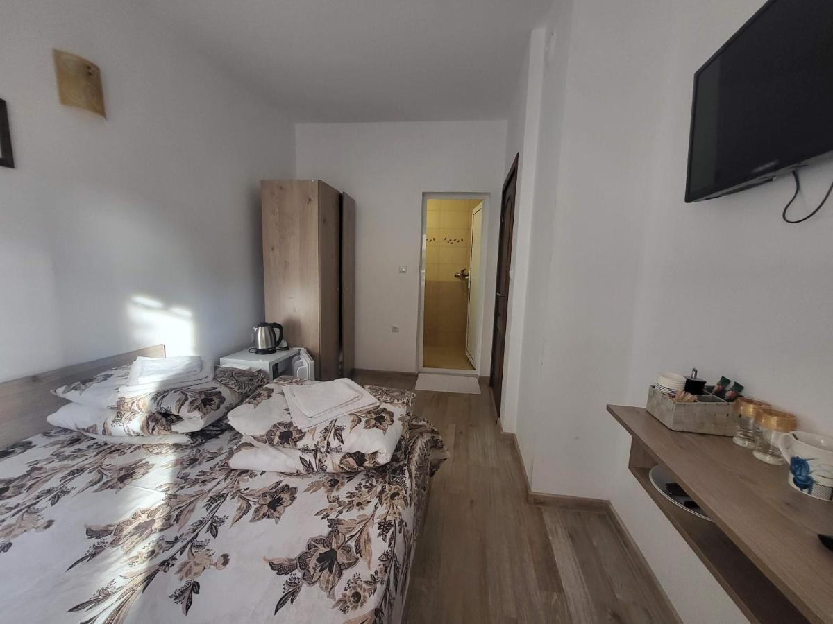 Guest Rooms Kostovi Nesebar Buitenkant foto